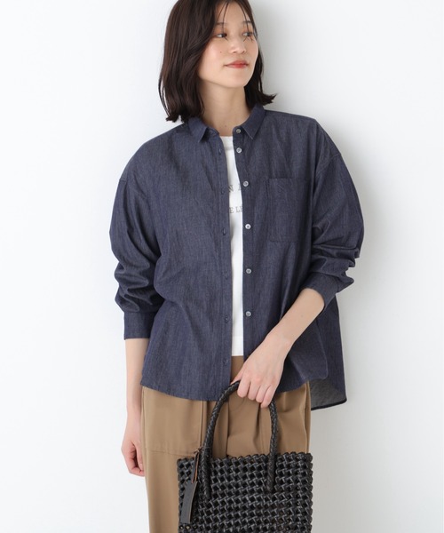 human woman（ヒューマンウーマン）の「◆ライトオンデニムシャツ（シャツ/ブラウス・レディース・ネイビー・MEDIUM）」の6枚目の写真