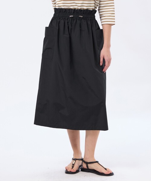 MACKINTOSH PHILOSOPHY（ﾏｯｷﾝﾄｯｼｭ ﾌｨﾛｿﾌｨｰ）の「【LEE4月号/蛯原友里さん着用】ウエストギャザースカート（スカート・レディース・カーキ/ブラック/オフホワイト・38/36）」の2枚目の写真