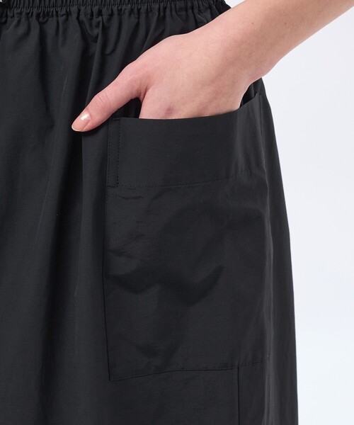 MACKINTOSH PHILOSOPHY（ﾏｯｷﾝﾄｯｼｭ ﾌｨﾛｿﾌｨｰ）の「【LEE4月号/蛯原友里さん着用】ウエストギャザースカート（スカート・レディース・カーキ/ブラック/オフホワイト・38/36）」の10枚目の写真