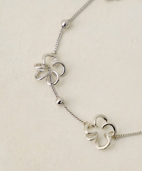 Kastane（カスタネ）の「【fiw./WEB先行】ブルームブレスレット（ブレスレット・レディース・シルバー・FREE）」の9枚目の写真