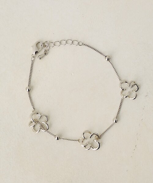 Kastane（カスタネ）の「【fiw./WEB先行】ブルームブレスレット（ブレスレット・レディース・シルバー・FREE）」の4枚目の写真