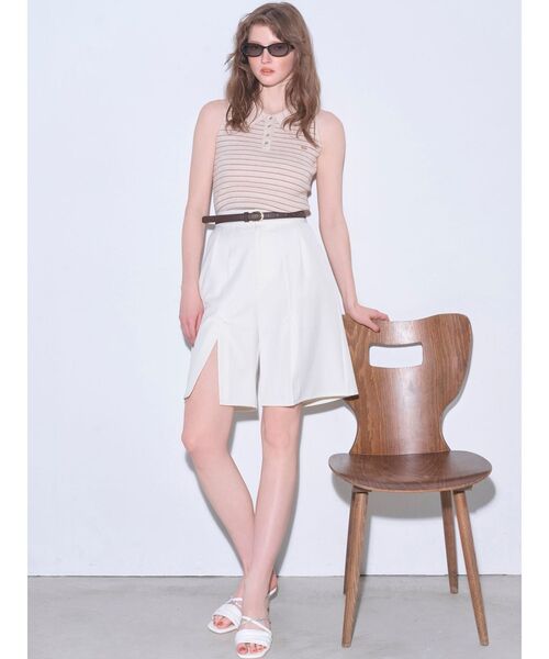 RESEXXY（リゼクシー）の「ラインビジューストラップサンダル（サンダル・レディース・ホワイト/ブラック・LARGE/MEDIUM/SMALL）」の10枚目の写真