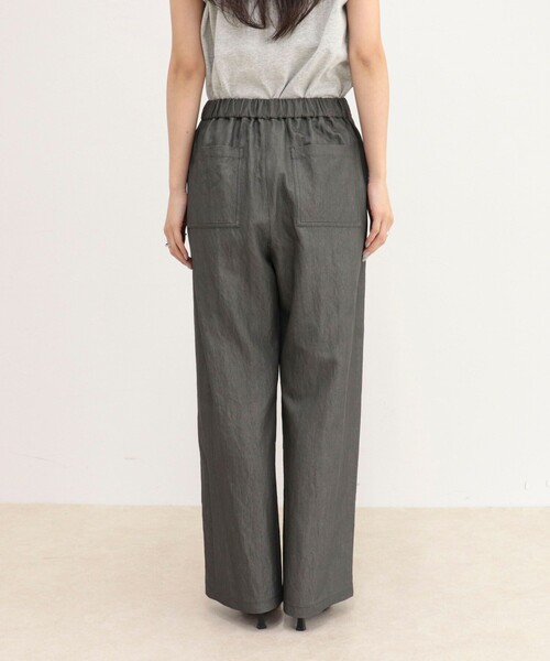 fredy emue（フレディエミュ）の「【低身長サイズ34有り】ライトシャンブレーデニムイージーパンツ（その他パンツ・レディース・ネイビー・34）」の15枚目の写真