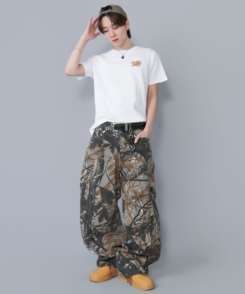 SPINNS（スピンズ）の「スパイダーバックプリント半袖Tシャツ/サガラ刺繍ロゴ/ワンポイント（Tシャツ/カットソー・メンズ・ホワイト/ブラック/ピンク/ウッドランド・ONESIZE）」の6枚目の写真
