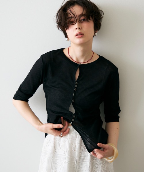 Trish(トリッシュ)の「シアーテレコフロントホール釦あきプルオーバー(カーディガン/ボレロ・レディース・ブラック/グレー/ホワイト・FREE)」の20枚目の写真
