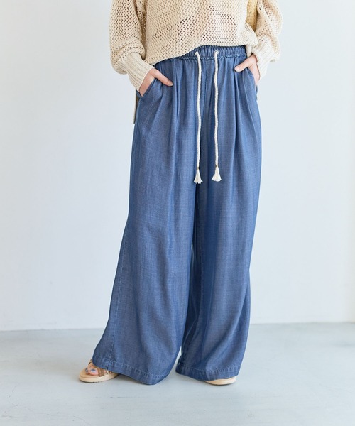 BAYFLOW（ベイフロー）の「[しなやかな素材感]サマーデニムワイドパンツ（デニムパンツ・レディース・サックスブルー/インディゴブルー/ブラック・SMALL/MEDIUM）」の6枚目の写真