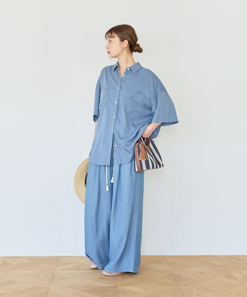 BAYFLOW（ベイフロー）の「[しなやかな素材感]サマーデニムワイドパンツ（デニムパンツ・レディース・サックスブルー/インディゴブルー/ブラック・SMALL/MEDIUM）」の10枚目の写真