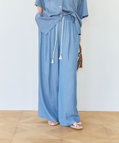 BAYFLOW（ベイフロー）の「[しなやかな素材感]サマーデニムワイドパンツ（デニムパンツ・レディース・サックスブルー/インディゴブルー/ブラック・SMALL/MEDIUM）」の13枚目の写真