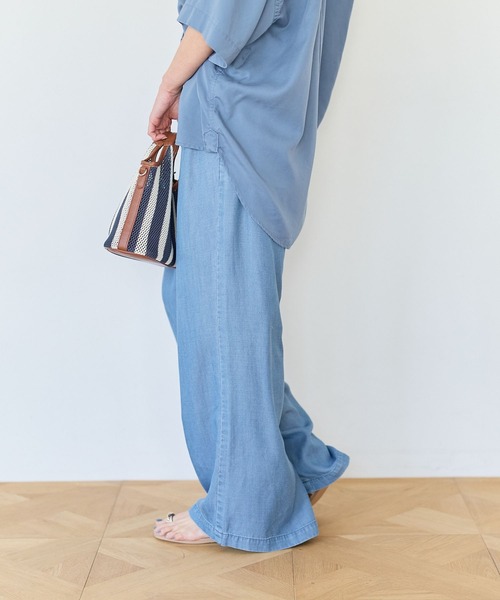 BAYFLOW（ベイフロー）の「[しなやかな素材感]サマーデニムワイドパンツ（デニムパンツ・レディース・サックスブルー/インディゴブルー/ブラック・SMALL/MEDIUM）」の15枚目の写真