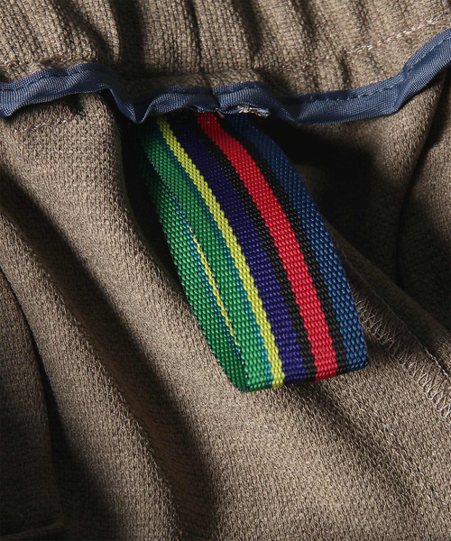 PS Paul Smith（ピーエスポールスミス）の「RIRANCHA（R） タックワイドパンツ / 162754 EXTR01（その他パンツ・メンズ・カーキブラウン/ダークグレー・MEDIUM/SMALL）」の7枚目の写真