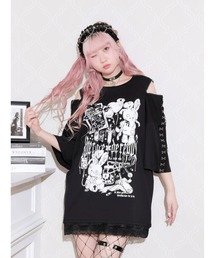 病みうさレースホック肩ジップTシャツ