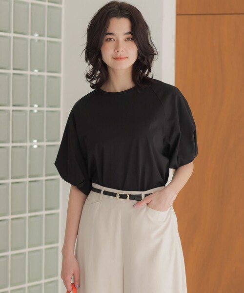 組曲 L(クミキョク オオキイサイズ)の「プレーティング天竺 バルーンスリーブカットソー(Tシャツ/カットソー・レディース・ホワイト系/ブラック系/ライトグレー系・5/6/7)」の2枚目の写真
