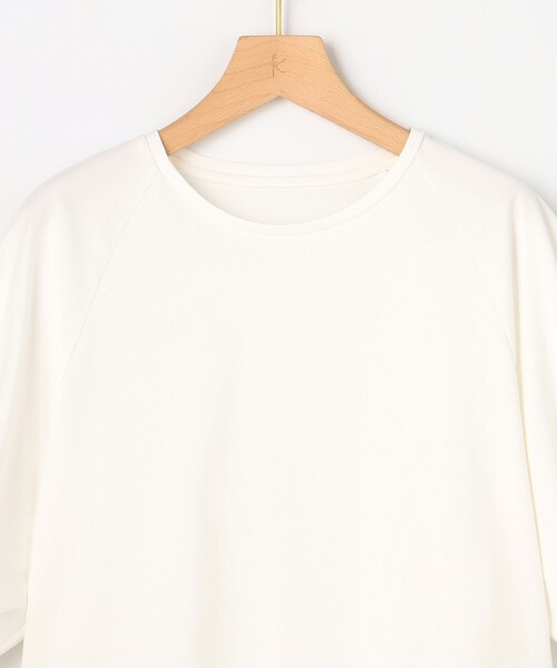 組曲 L(クミキョク オオキイサイズ)の「プレーティング天竺 バルーンスリーブカットソー(Tシャツ/カットソー・レディース・ホワイト系/ブラック系/ライトグレー系・5/6/7)」の8枚目の写真