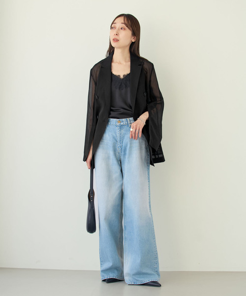 Noble(ノーブル)の「《追加・新色》スリットスリーブシアージャケット(テーラードジャケット・レディース・ベージュ/ブラック/サックスブルー・36/38)」の12枚目の写真