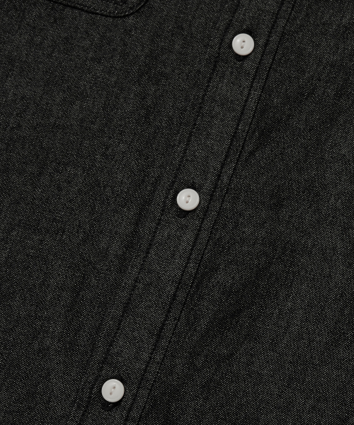 COVERNAT(カバーナット)の「ワークデニムハーフシャツブラック(シャツ/ブラウス・レディース・その他・X-SMALL/SMALL/MEDIUM/LARGE/X-LARGE/XX-LARGE)」の8枚目の写真