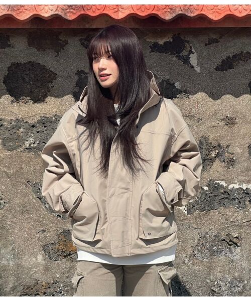 KALAPATTHAR(カラパタール)の「3 Layer Hard Shell Short-Jacket - BEIGE(ナイロンジャケット・メンズ・その他・MEDIUM/LARGE/SMALL)」の10枚目の写真