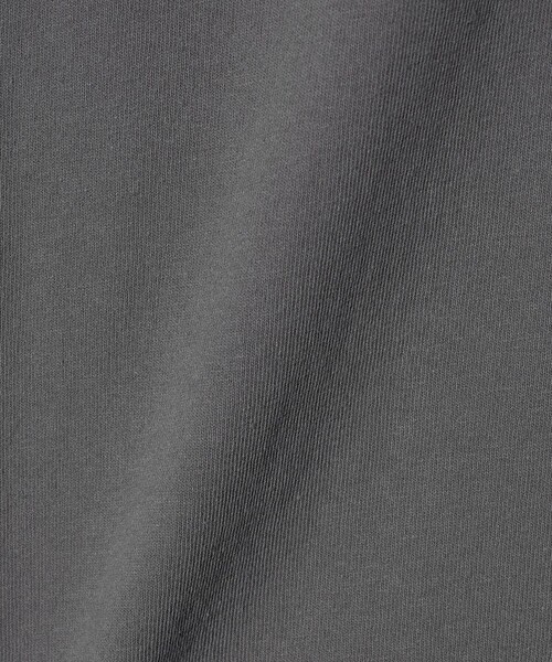 UNIVERSAL OVERALL(ユニバーサルオーバーオール)の「【別注】<UNIVERSAL OVERALL>ロゴ Tシャツ / キッズ 100cm-130cm(Tシャツ/カットソー・キッズ・グレー系/ブラック・S(120-130cm)/XS(100-110cm))」の10枚目の写真