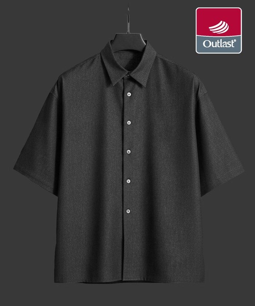 UNITED TOKYO(ユナイテッドトウキョウ)の「【温度調整素材】アウトラストデニム ショートスリーブシャツ |夏服/体温調整機能/イージーケア/伸縮性/防シワ(シャツ/ブラウス・メンズ・ブラック/ダークインディゴブルー・1/2)」の2枚目の写真