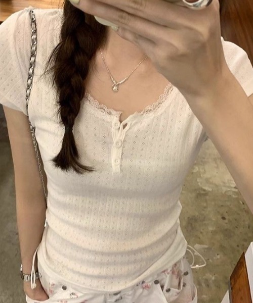 Teem Store(チームストア)の「レースヘンリーネックTシャツ(Tシャツ/カットソー・レディース・アイボリー/ホワイト・M/S)」の5枚目の写真