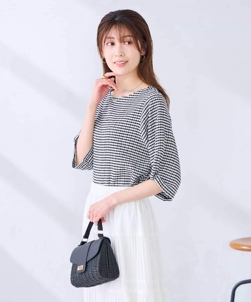 a.v.v（アーヴェヴェ）の「ボーダー楊柳袖デザインカットソー（Tシャツ/カットソー・レディース・ライトピンク/ネイビー/アイボリー・38/40）」の22枚目の写真