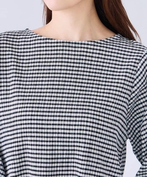 a.v.v（アーヴェヴェ）の「ボーダー楊柳袖デザインカットソー（Tシャツ/カットソー・レディース・ライトピンク/ネイビー/アイボリー・38/40）」の9枚目の写真