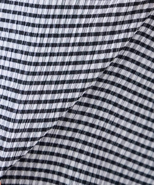 a.v.v（アーヴェヴェ）の「ボーダー楊柳袖デザインカットソー（Tシャツ/カットソー・レディース・ライトピンク/ネイビー/アイボリー・38/40）」の4枚目の写真
