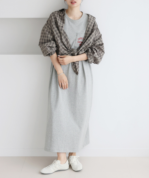 IENA(イエナ)の「BLACK ミニ裏毛ロングワンピース(ワンピース・レディース・ライトグレー・38/36)」の6枚目の写真