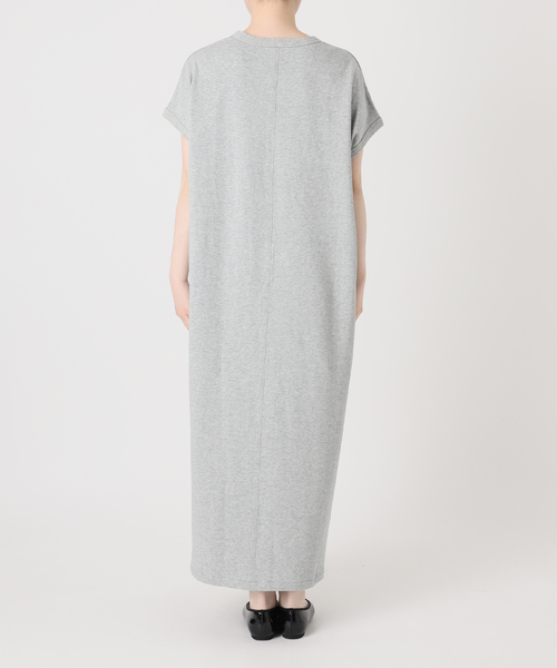 IENA(イエナ)の「BLACK ミニ裏毛ロングワンピース(ワンピース・レディース・ライトグレー・38/36)」の9枚目の写真