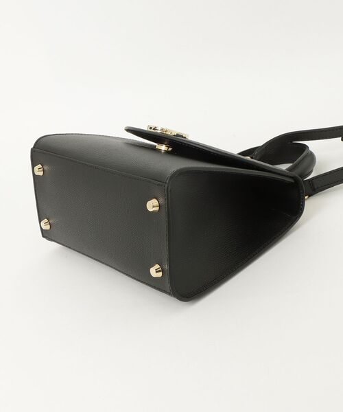 CARBOTTI(カルボッティ)の「CARBOTTI / MARTA MINI カルボッティ マルタミニ レザー ワンハンドル 2WAY ミニバッグ(ショルダーバッグ・レディース・ブラック/タン/グレイッシュベージュ/ベージュ・FREE)」の22枚目の写真