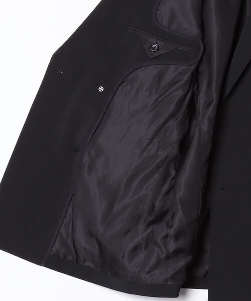 AKM(エイケイエム)の「SEMI W-JKT (LINING / CENTER VENT)(テーラードジャケット・メンズ・ブラック・LARGE/X-LARGE/MEDIUM/SMALL/XX-LARGE)」の4枚目の写真