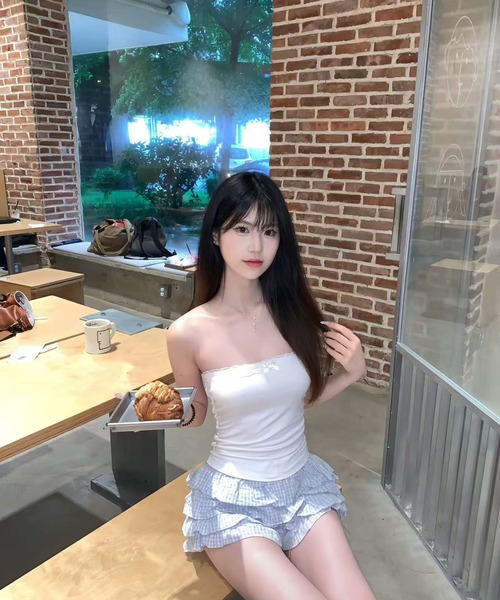 AsheKsha(アシクシャ)の「ケーキスカート(スカート・レディース・ブルー・M)」の8枚目の写真