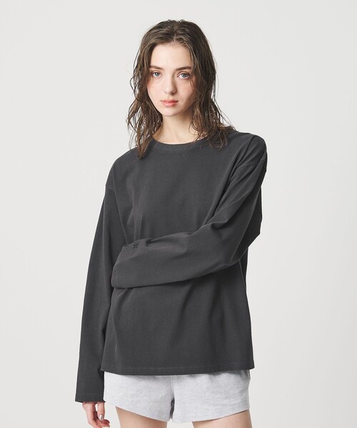 ER（イーアール）の「＜ER＞ロゴ ロングスリーブTシャツ（Tシャツ/カットソー・レディース・ホワイト/ダークグレー/ライトピンク/ブラック・FREE）」の3枚目の写真