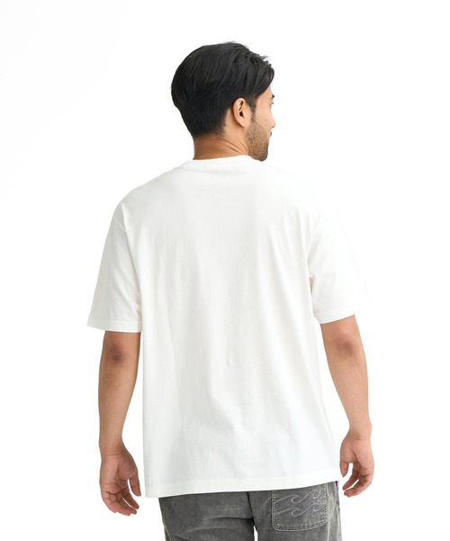 BILLABONG(ビラボン)の「BILLABONG メンズ 【OVER FIT】ESSENTIAL Tシャツ 【2026年春夏モデル】(Tシャツ/カットソー・メンズ・ブラック系その他/オフホワイト/レッド/ブルー系その他・X-LARGE/LARGE/MEDIUM)」の6枚目の写真