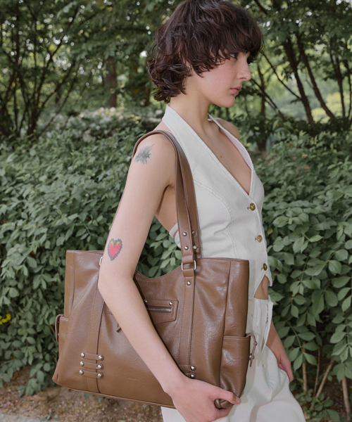RAIMENT(レイメント)の「Stud Band Big Bag_Mud Brown(ショルダーバッグ・レディース・その他・FREE)」の11枚目の写真