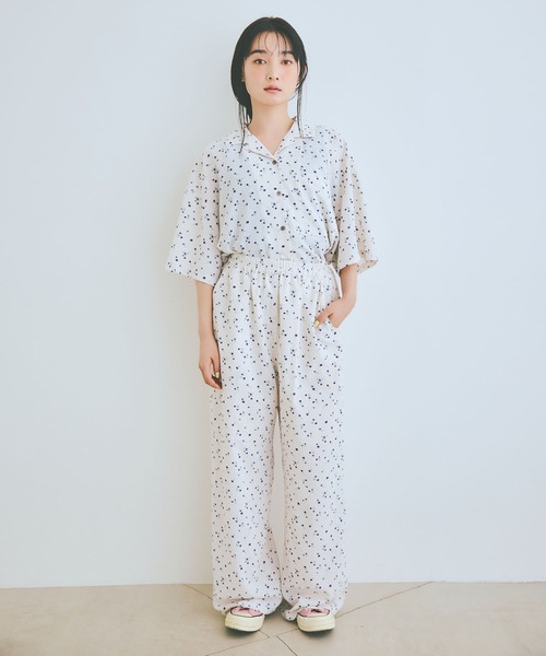 COLORME(カラーミー)の「【AKB48 伊藤百花 着用】小花柄開襟シャツ(シャツ/ブラウス・レディース・ブラック/ホワイト・FREE)」の10枚目の写真