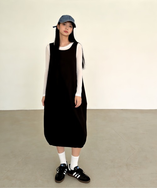 Sew loop(ソーループ)の「綿100%裾バルーンワンピース(ジャンパースカート・レディース・ブラック・L/M)」の4枚目の写真