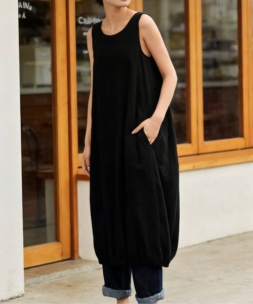 Sew loop(ソーループ)の「綿100%裾バルーンワンピース(ジャンパースカート・レディース・ブラック・L/M)」の10枚目の写真