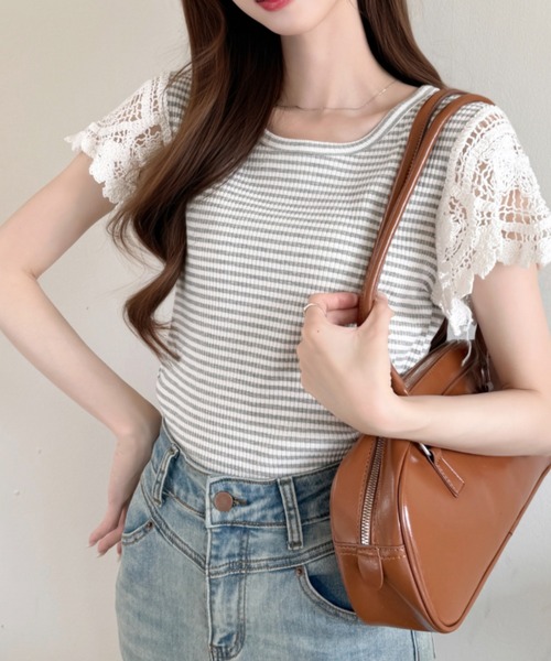 Ada.(エイダ)の「かぎ針編み風 レース 袖 リブ ボーダー カットソー(Tシャツ/カットソー・レディース・レッド/グレー/ブラック・FREE)」の14枚目の写真
