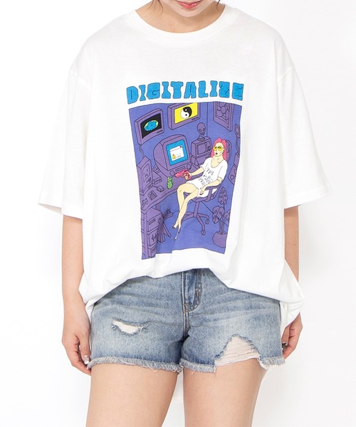 PUNYUS(プニュズ)の「ダメージデニムショートパンツ(デニムパンツ・レディース・ブラック/ライトブルー・1/2/3/4/5)」の10枚目の写真