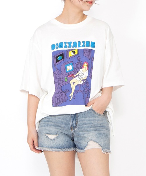 PUNYUS(プニュズ)の「ダメージデニムショートパンツ(デニムパンツ・レディース・ブラック/ライトブルー・1/2/3/4/5)」の11枚目の写真