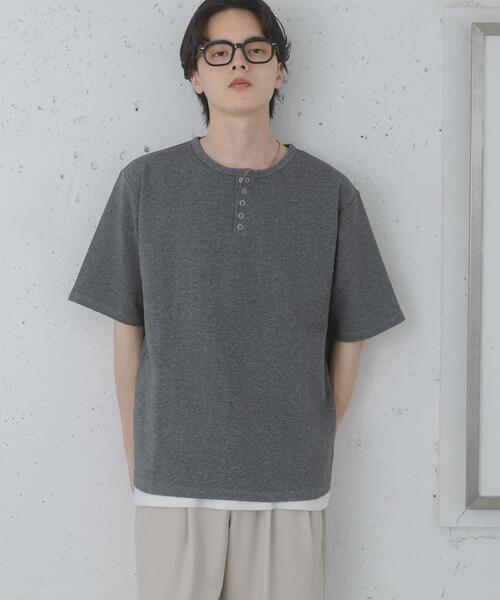 SENSE OF PLACE by URBAN RESEARCH(センスオブプレイスバイアーバンリサーチ)の「アソートヘンリーネックショートスリーブTシャツ(Tシャツ/カットソー・メンズ・グレー/ボルドー/チャコールグレー/ブラック・MEDIUM/LARGE)」の16枚目の写真