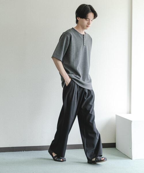 SENSE OF PLACE by URBAN RESEARCH(センスオブプレイスバイアーバンリサーチ)の「アソートヘンリーネックショートスリーブTシャツ(Tシャツ/カットソー・メンズ・グレー/ボルドー/チャコールグレー/ブラック・MEDIUM/LARGE)」の5枚目の写真
