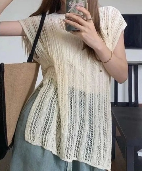 LUCPY(ラクピー)の「透かし編みシアーニットトップス(その他トップス・レディース・ホワイト・X-LARGE/LARGE/MEDIUM/SMALL)」の3枚目の写真