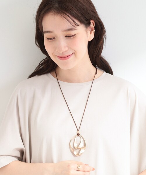 SHOO・LA・RUE（シューラルー）の「マッドビッグモチーフネックレス（ネックレス・レディース・ゴールド/シルバー・00）」の7枚目の写真