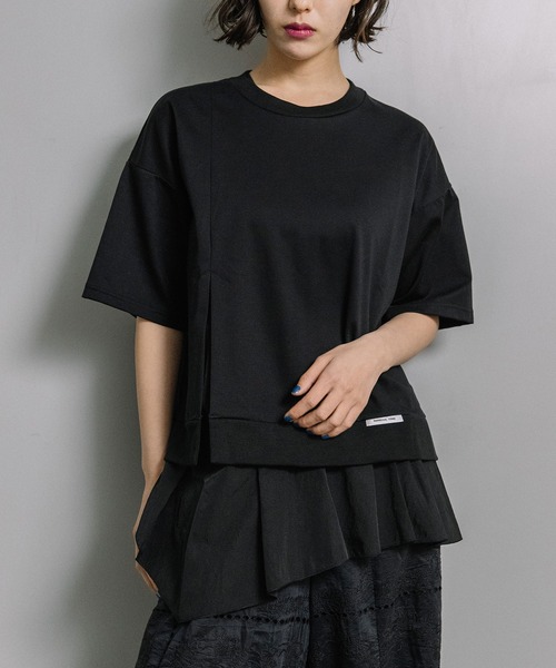 MARECHAL TERRE（マルシャルテル）の「【UVカット/接触冷感】裾フリルトップス（Tシャツ/カットソー・レディース・ネイビー/ライトグレー/チャコールグレー/ブラック・MEDIUM）」の2枚目の写真