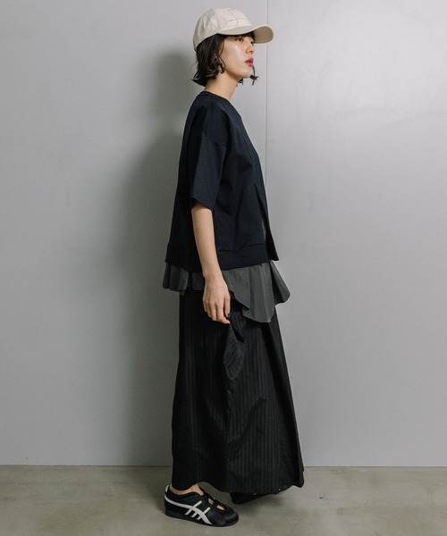 MARECHAL TERRE（マルシャルテル）の「【UVカット/接触冷感】裾フリルトップス（Tシャツ/カットソー・レディース・ネイビー/ライトグレー/チャコールグレー/ブラック・MEDIUM）」の8枚目の写真