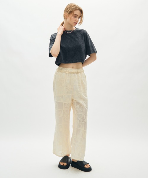 full/fill.(フルフィル)の「flower cord embroidery pants / フラワーコードエンブロイダリーパンツ(その他パンツ・レディース・ナチュラル・FREE)」の7枚目の写真