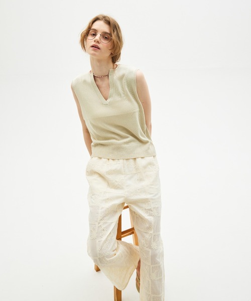 full/fill.(フルフィル)の「flower cord embroidery pants / フラワーコードエンブロイダリーパンツ(その他パンツ・レディース・ナチュラル・FREE)」の16枚目の写真