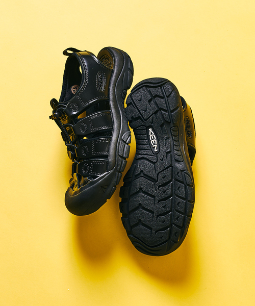 417 EDIFICE(フォーワンセブンエディフィス)の「【KEEN /キーン】 NEWPORT HL(サンダル・メンズ・ブラック・26cm/26.5cm/27cm/27.5cm/28cm)」の1枚目の写真