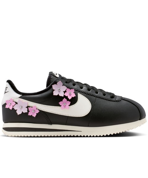 NIKE(ナイキ)の「ナイキ コルテッツ レザー ウィメンズシューズ / Nike Cortez Leather Women's Shoes IV5675-001 Black(スニーカー・レディース・ブラック・23.5/25/22.5/24.5/24/23/26/25.5)」の3枚目の写真